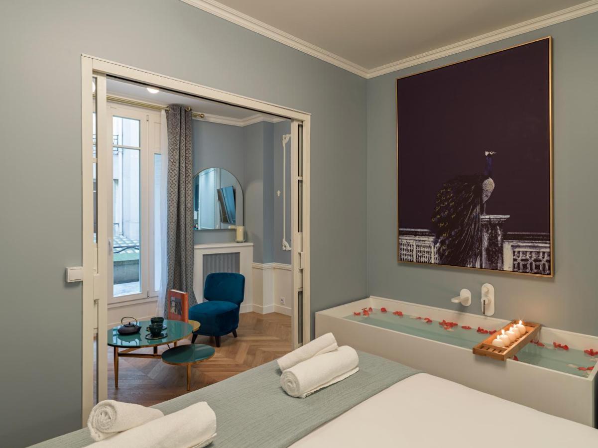 The Pompadour Suite Paris Exterior foto