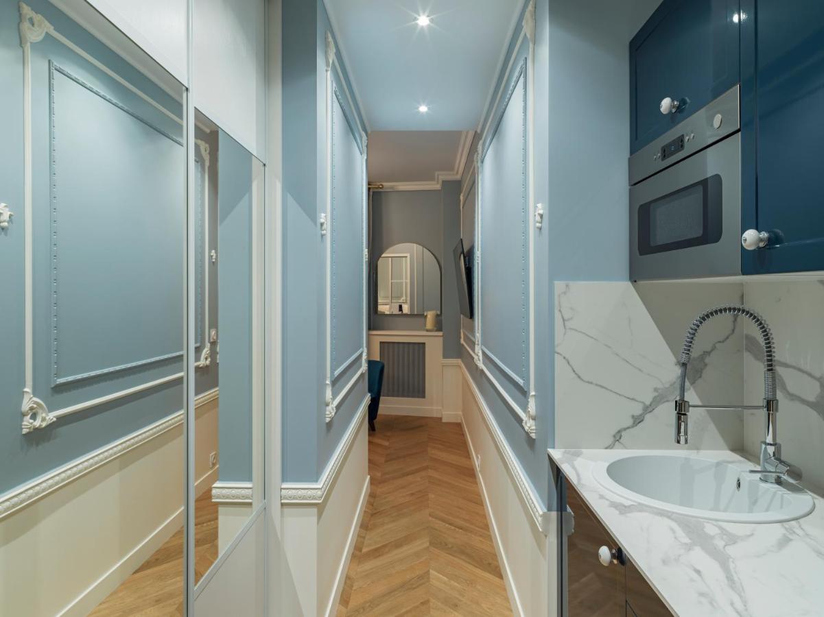 The Pompadour Suite Paris Exterior foto
